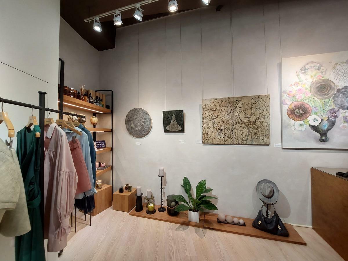 新的藝術交流平台「藝念藝術FEDE ART」開幕。首展「穿越。藝念Art Beyond Borders」展出日本小山登美夫畫廊的30件藝術品，展至11月23日。 圖：藝念FEDE ART／提供