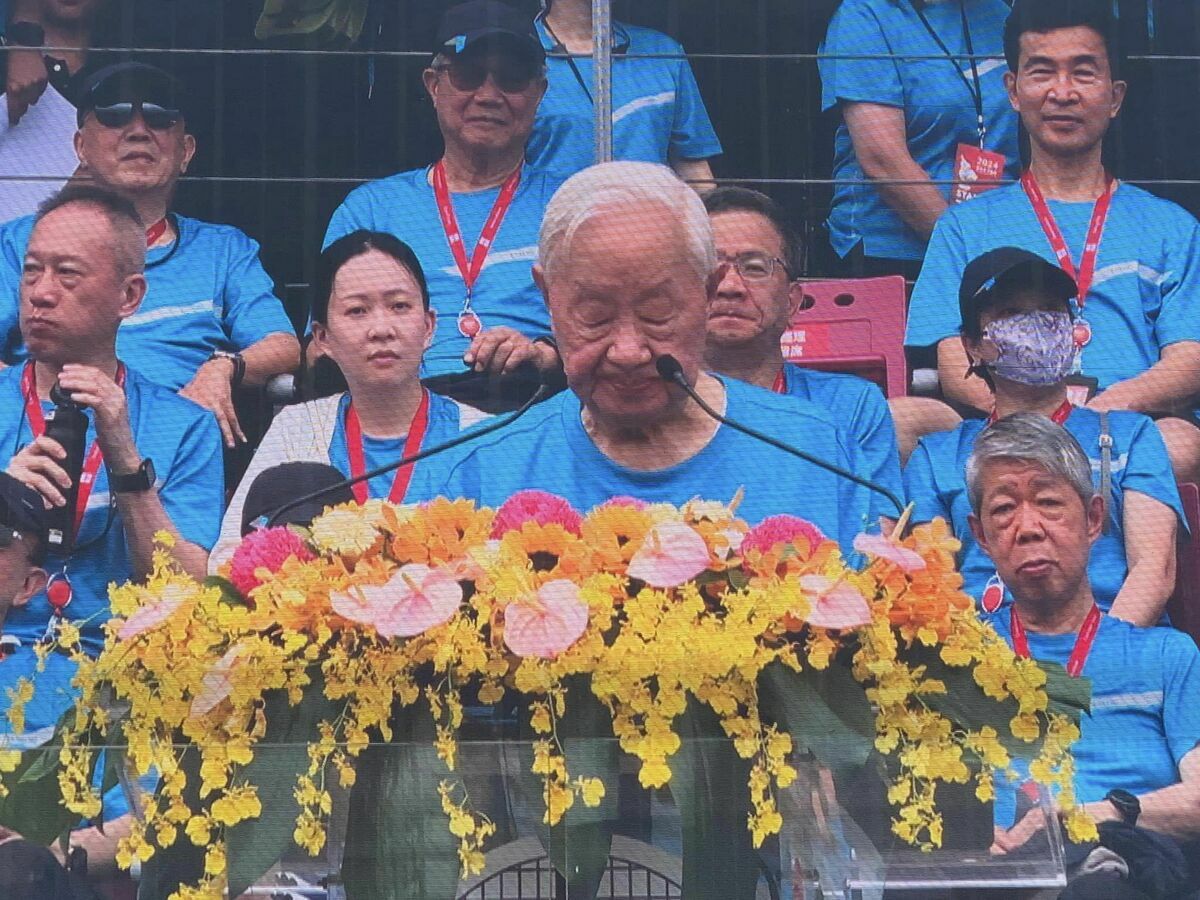 張忠謀致詞表示：「全球化已死，世界自由貿易也已死！」 圖：翻攝自臉書 / 吳美玲