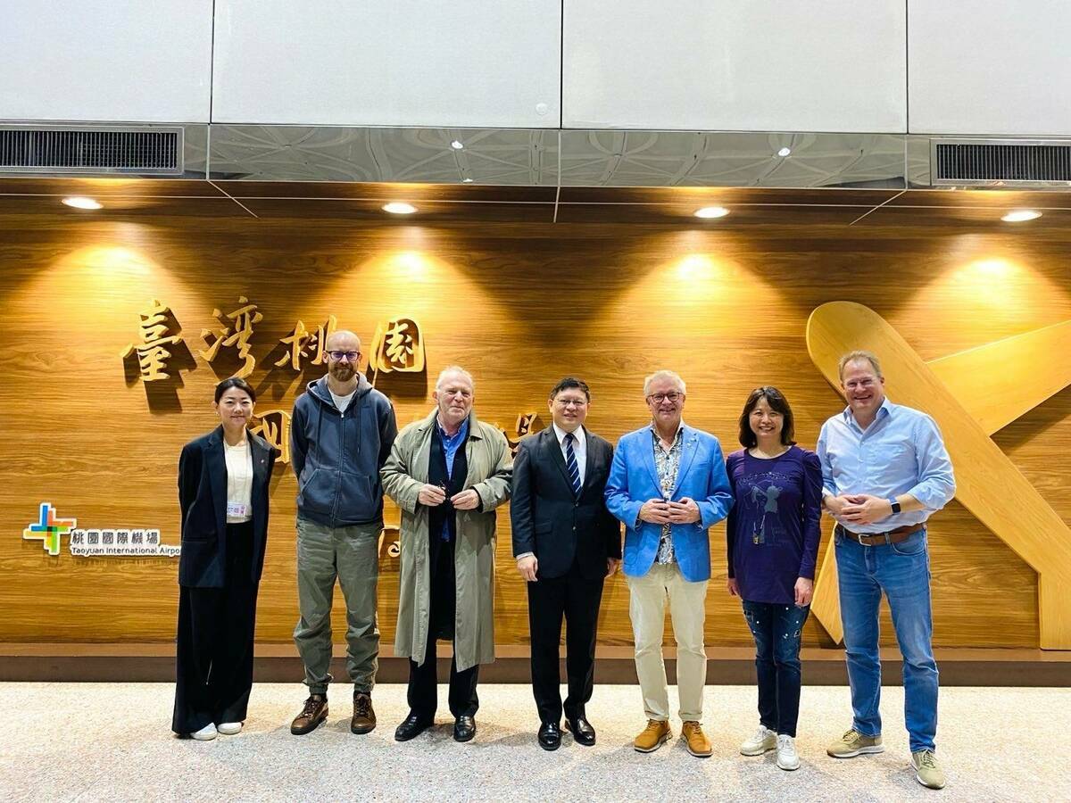 歐洲議會友台小組主席凱勒（Michael Gahler）（右三）率團訪問台灣。 圖/外交部