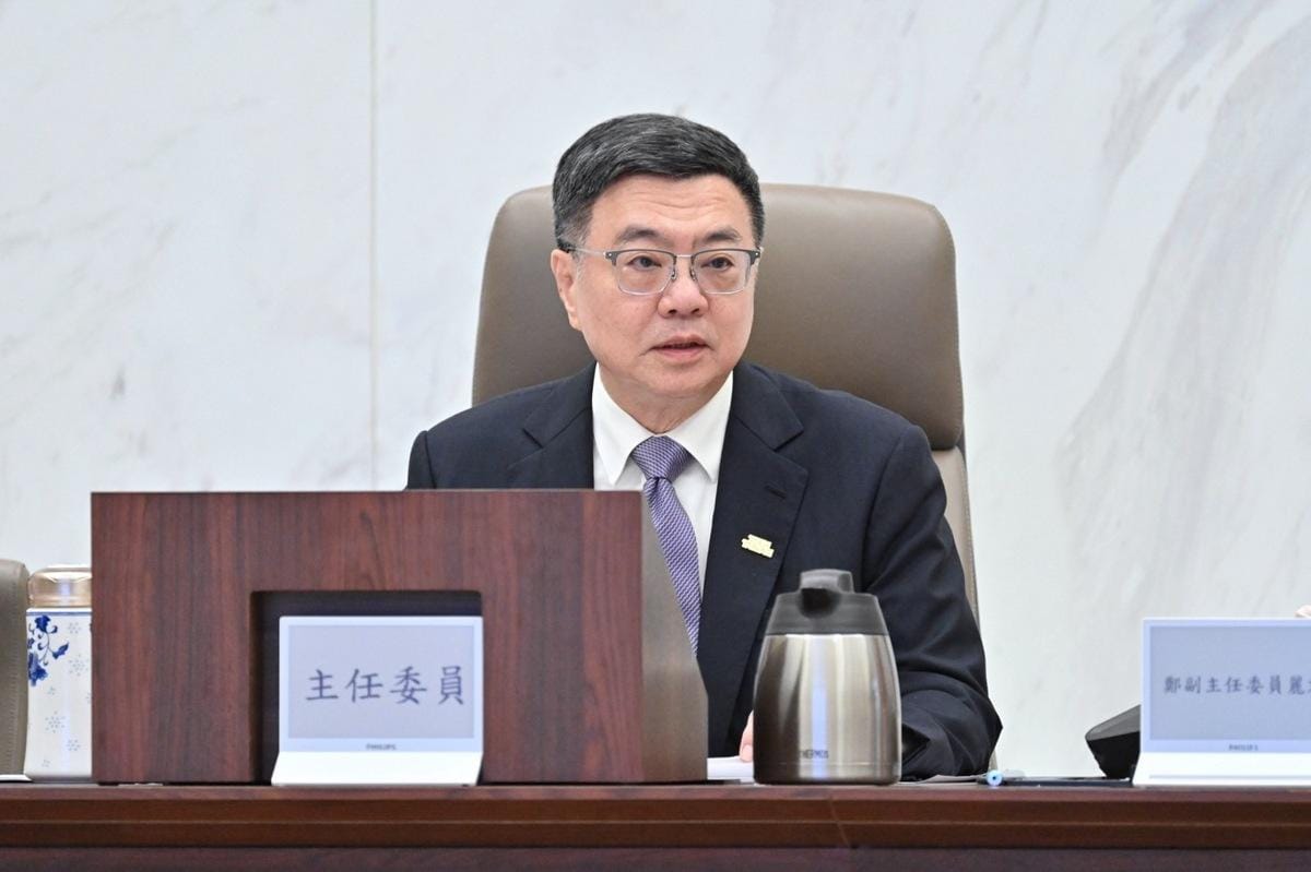 行政院長卓榮泰30日主持經發會委員會延續會議。 圖：行政院提供