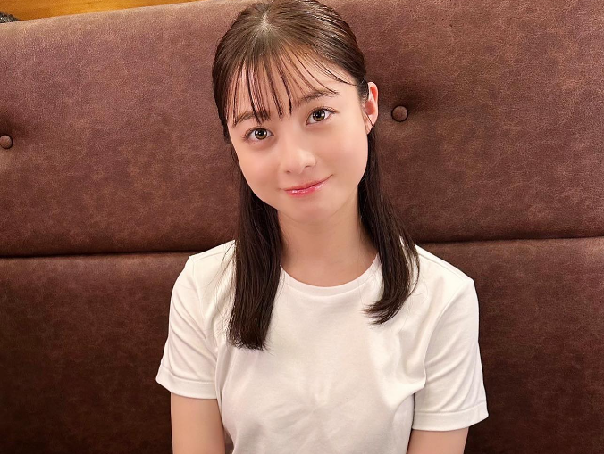 橋本環奈近期遭爆料職場霸凌，導致經紀人接連離職，清純人設瞬間翻車。對此，橋本環奈經紀公司社長現身反駁「職場霸凌完全與事實不符，橋本環奈一直以來真誠待人」。 圖：翻攝自橋本環奈IG