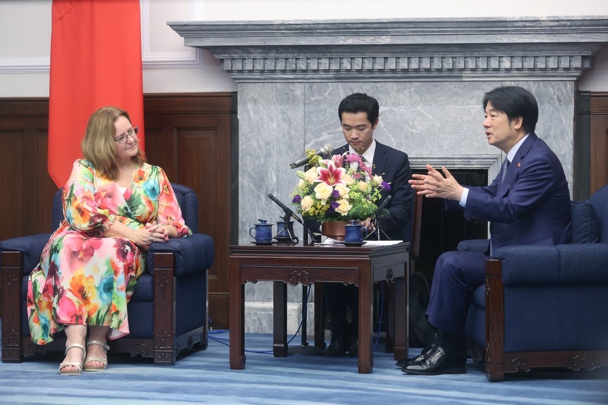 總統賴清德接見荷蘭眾議院外貿暨發展委員會訪問團。 圖：總統府提供