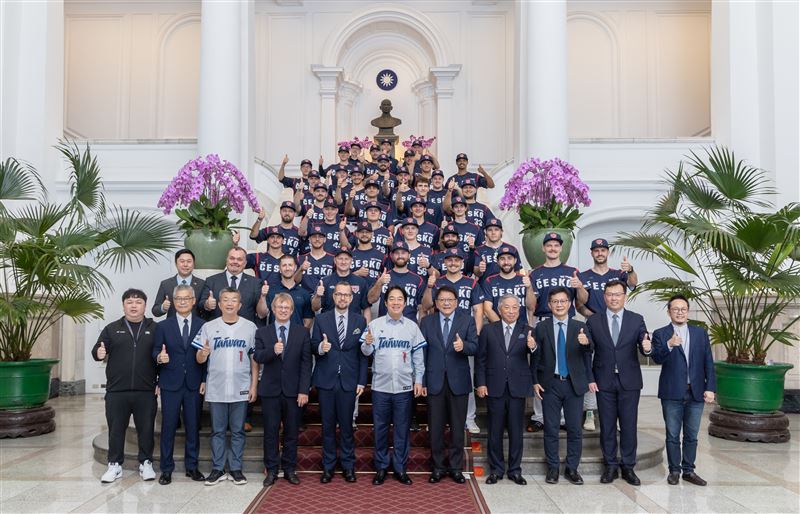 賴清德接見捷克國家棒球代表隊。 圖：總統府提供