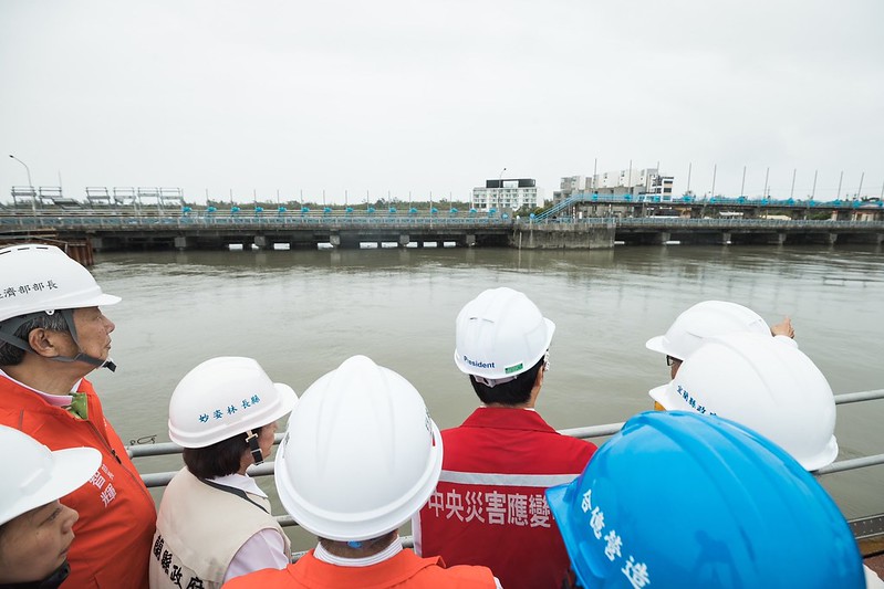 賴清德視察五結防潮閘門改善工程。 圖：總統府/提供