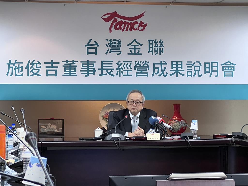 台灣金聯董事長施俊吉今（4）日召開記者會。 圖：台灣金聯提供