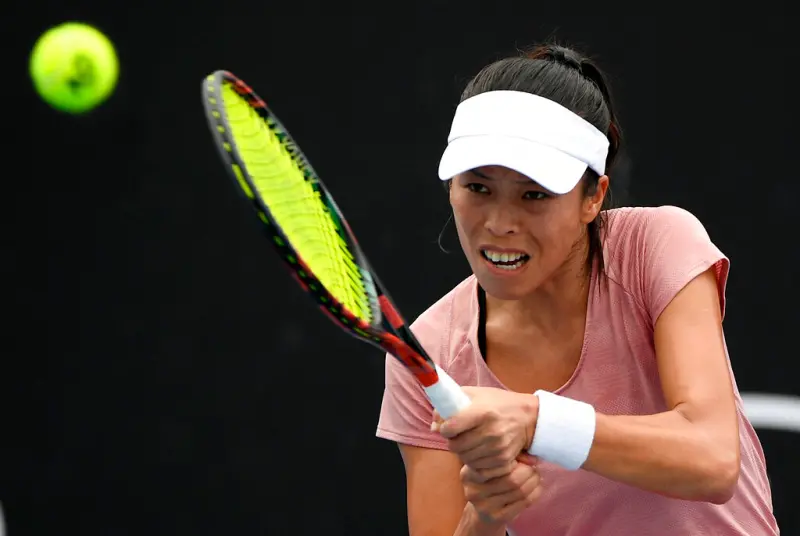 ▲2024WTA年終總決賽，謝淑薇今（5）日凌晨與比利時老搭檔Elise Mertens，出戰頭號種子Lyudmyla Kichenok（烏克蘭）／Jelena Ostapenko（拉脫維亞），最終「台比聯軍」以6：1、6：3直落二勝出，保住晉級4強的機會。（圖／美聯社／達志影像）