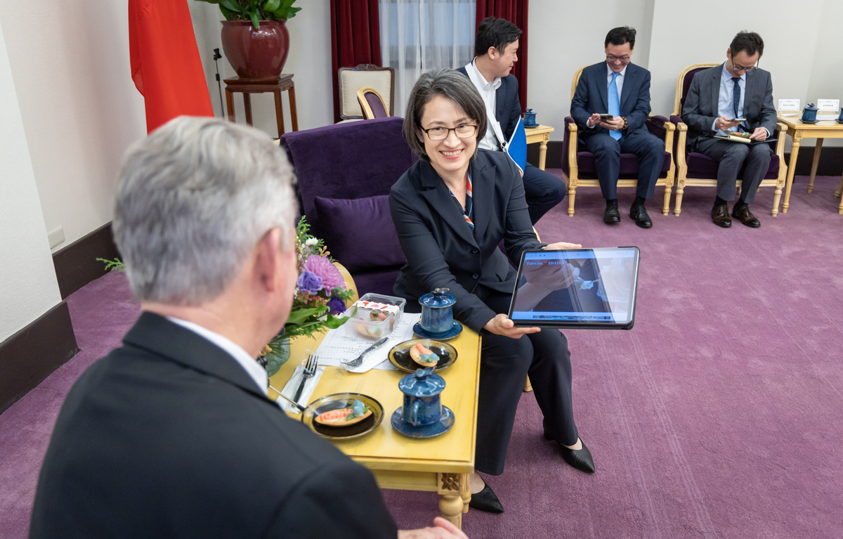 副總統蕭美琴接見美國愛達荷州州長李睿德（Brad Little）經貿訪問團。 圖：總統府提供