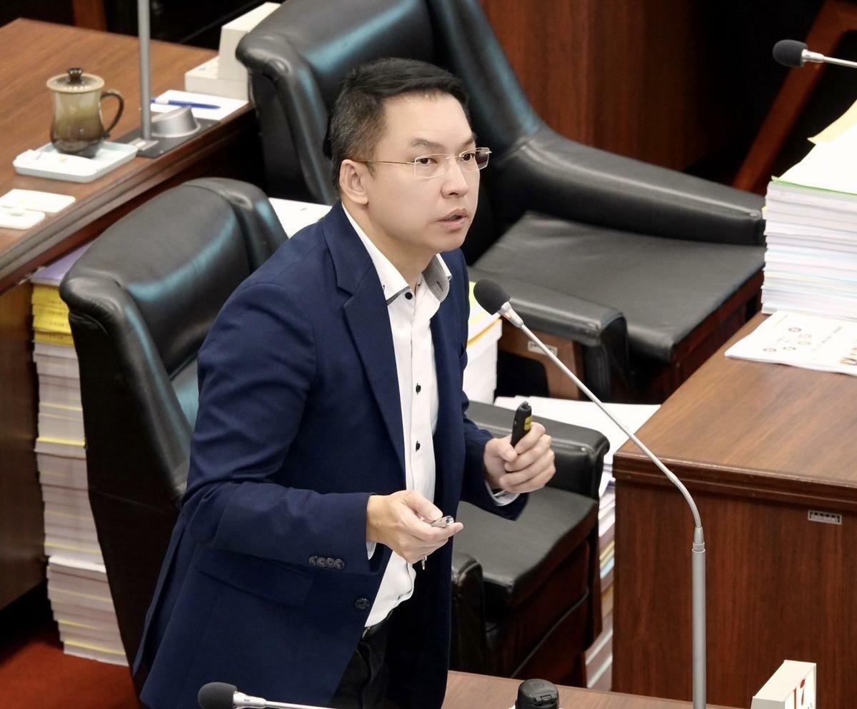 黃文益要柯志恩回歸本職，到立法院幫高雄講話。 圖：民進黨高雄市黨部提供