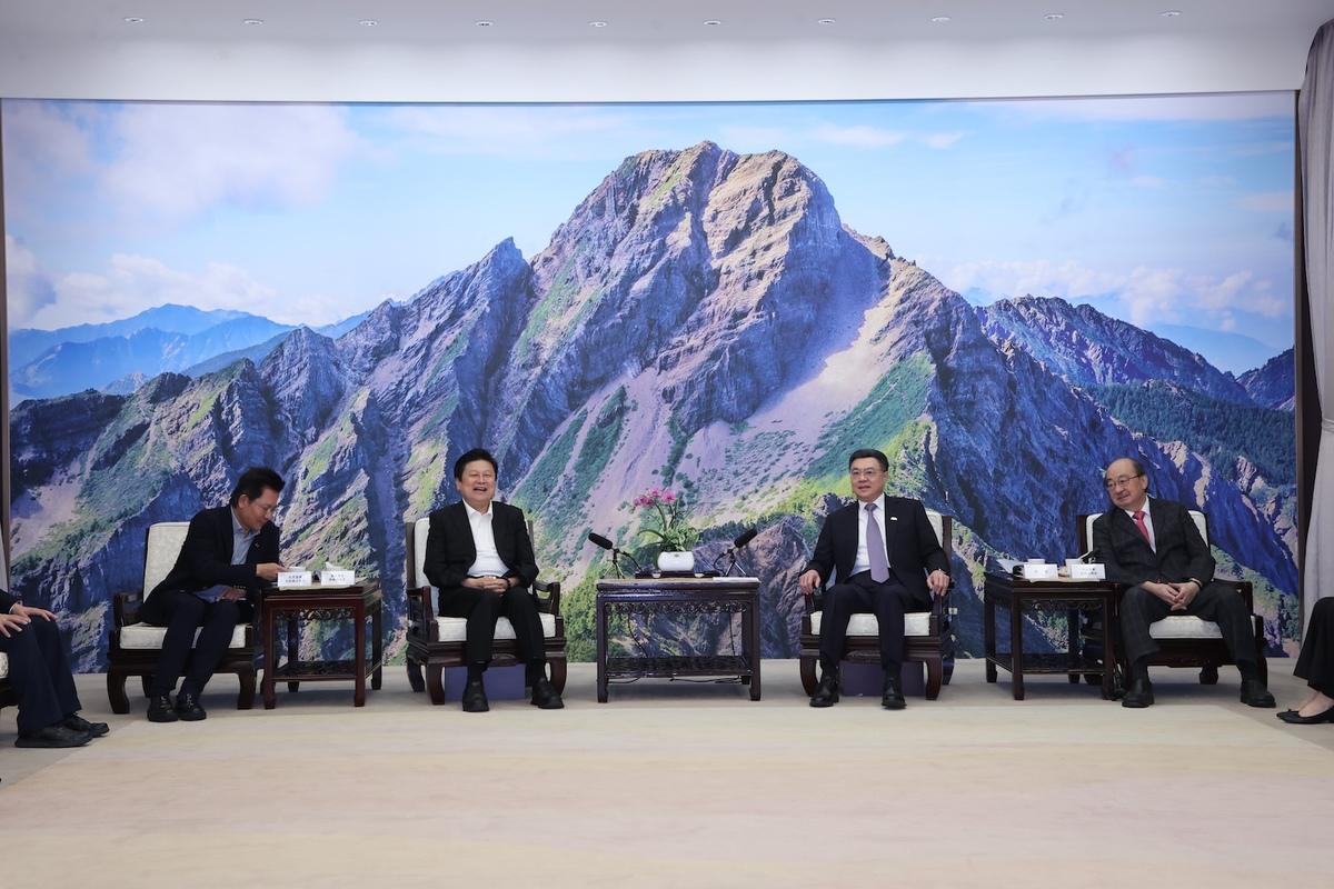 行政院長卓榮泰邀請朝野黨團就總預算案一事「表達善意」。 圖：台北市攝影記者聯誼會提供