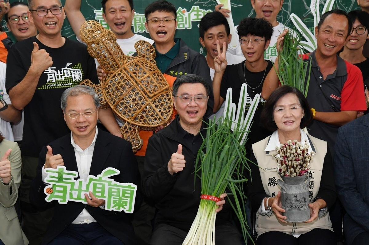 行政院長卓榮泰今（9）日赴宜蘭訪視地方創生成果。 圖：行政院提供