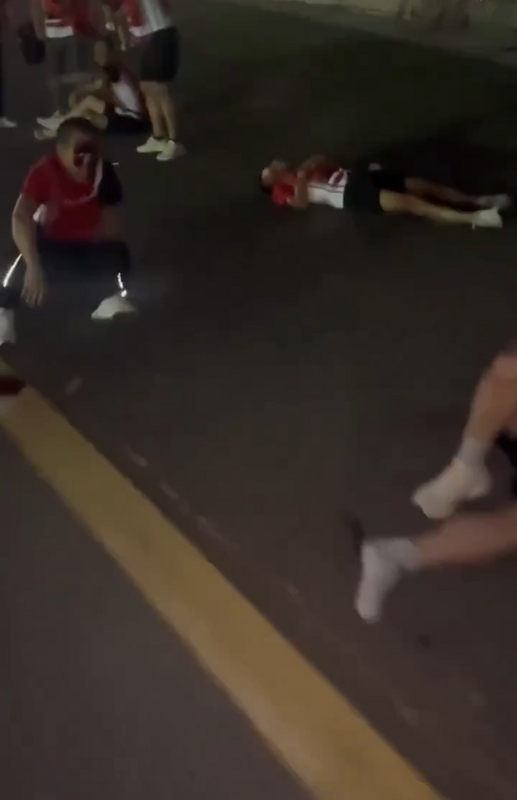 珠海體育中心發生開車惡意撞人事件。 圖：翻攝自微博