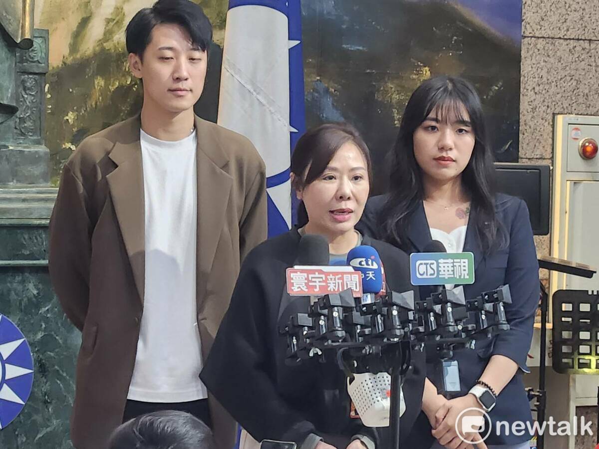 國民黨文傳會主委李彥秀回應國民黨立委翁曉玲爭議。 圖：黃建豪/攝