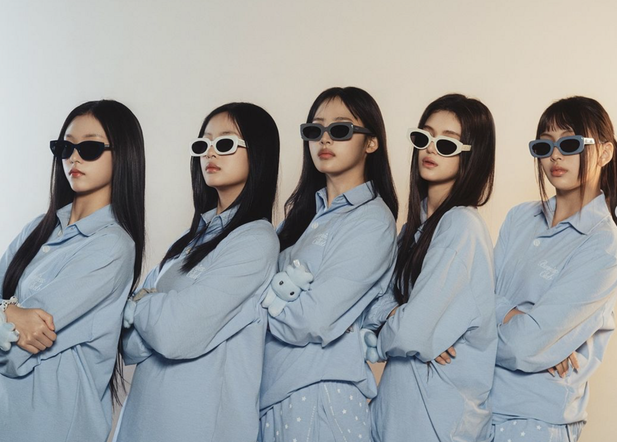 南韓女團NewJeans與母公司HYBE之間的風波未平，她們要求ADOR在14日內修正她們先前提出的合約「重大違規事項」，否則將考慮終止合約。 圖：攝自IG/ newjeans_official