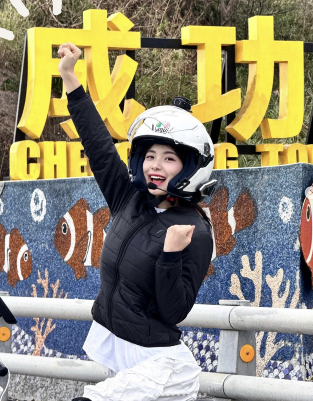 李多慧觀賽世界12強賽B組賽事，許多粉絲見到她非常開心。 圖：攝自IG/le_dahye