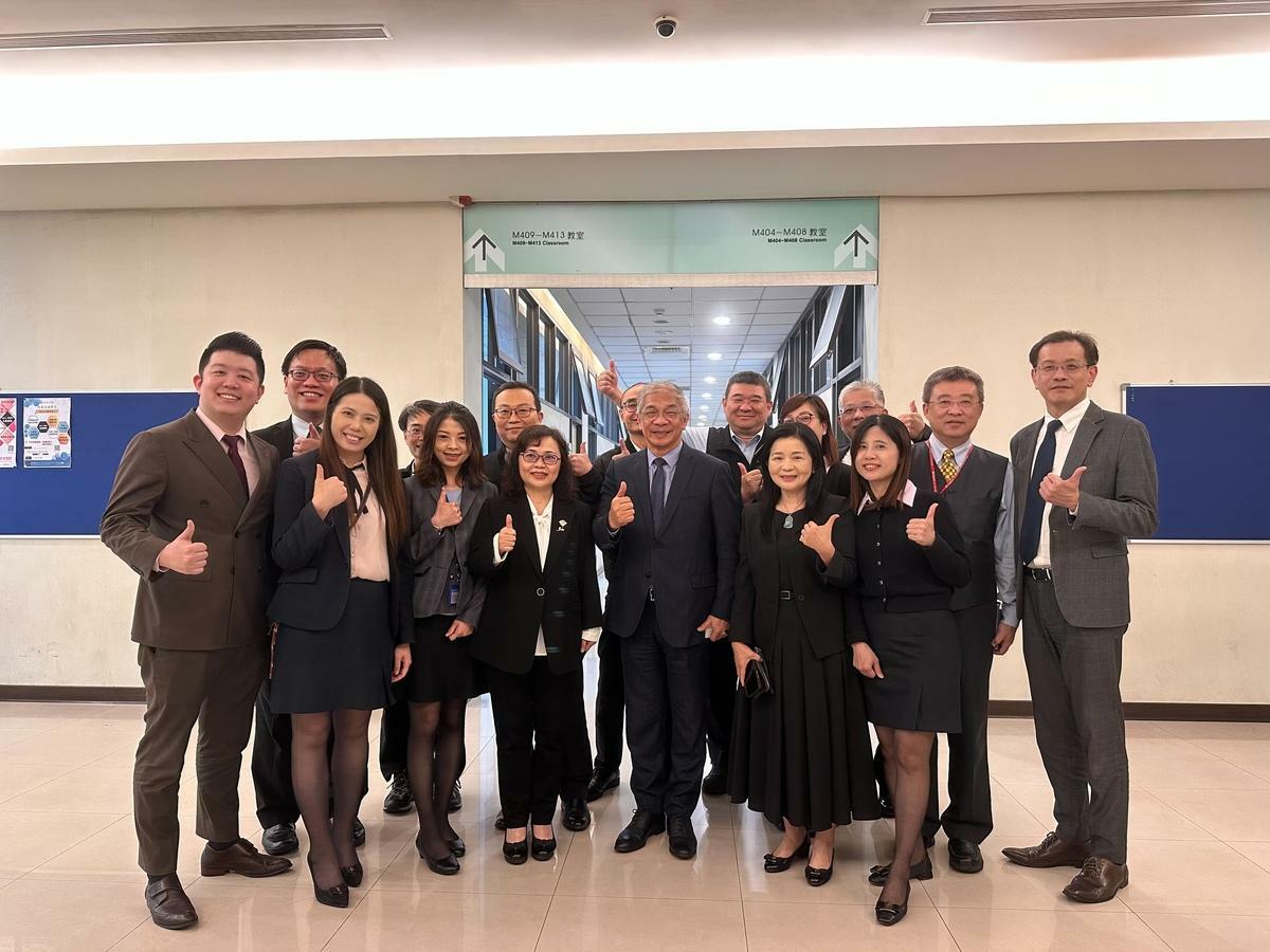 世新大學財務金融學系13日舉辦金融行銷企業聯合實習說明會，陳清河校長親臨現場。 圖：世新大學財務金融學系提供