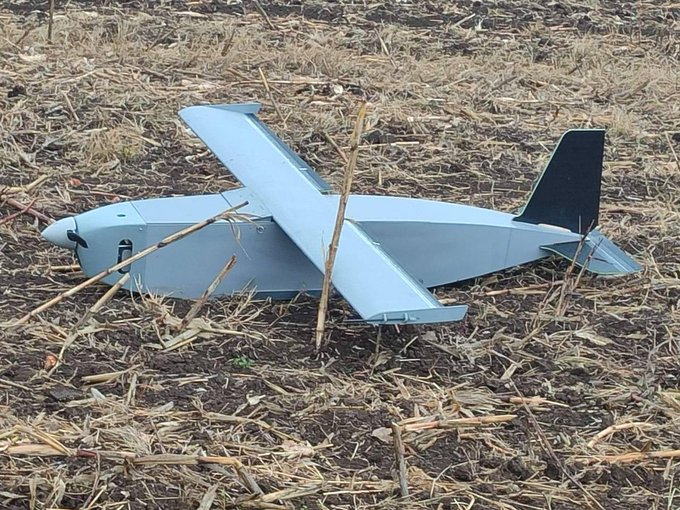 又一架俄軍無人機於當地時間 12 日墜落在摩爾多瓦境內，但俄羅斯方面仍未針對此事進行說明。 圖：翻攝自 @nexta_tv X 帳號