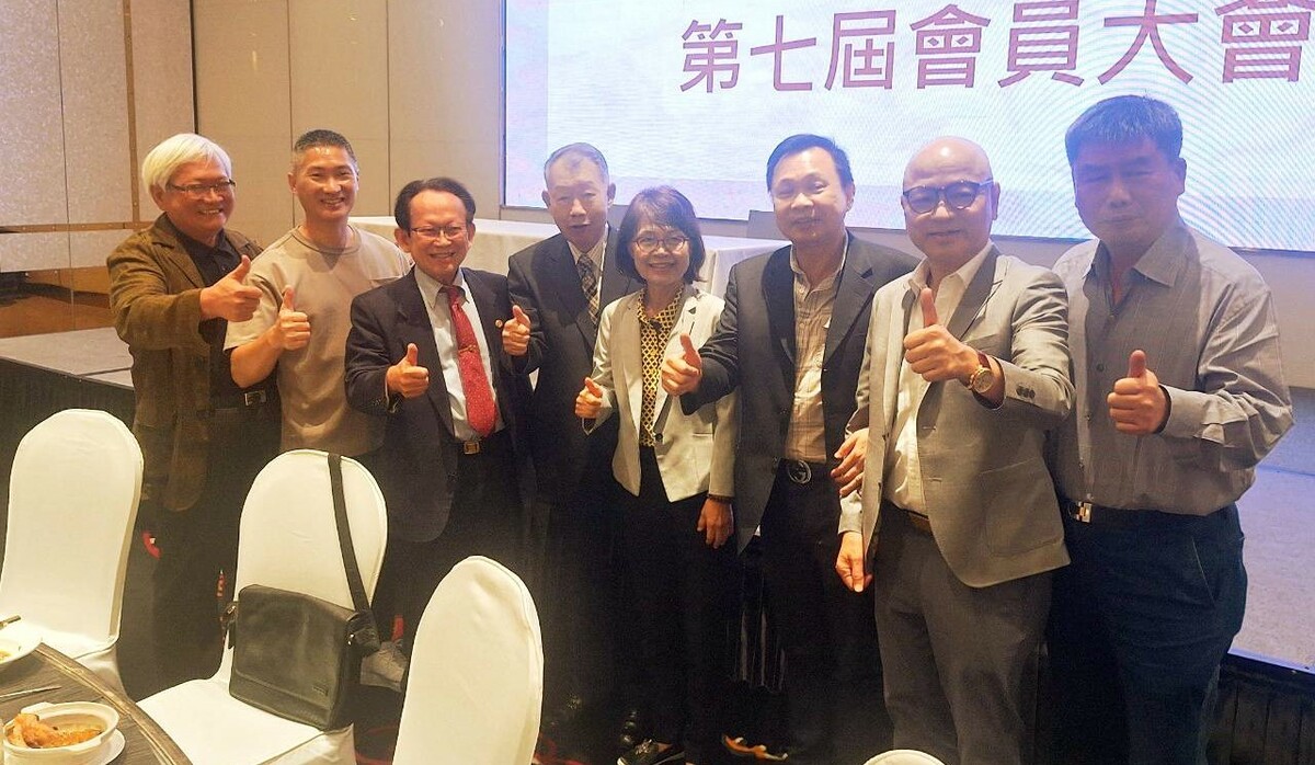 高雄市經貿發展協會第七屆年會專題演講活動。 圖：高雄市經貿發展協會提供