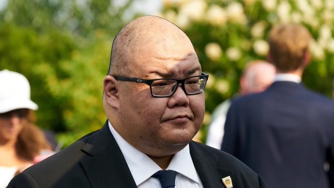 美國侯任總統川普於 15 日宣布，選定曾在競選期間擔任通訊主管的史蒂文・張 ( Steven Cheung ) 擔任白宮通訊總監。 圖:擷自X帳號@__Inty__
