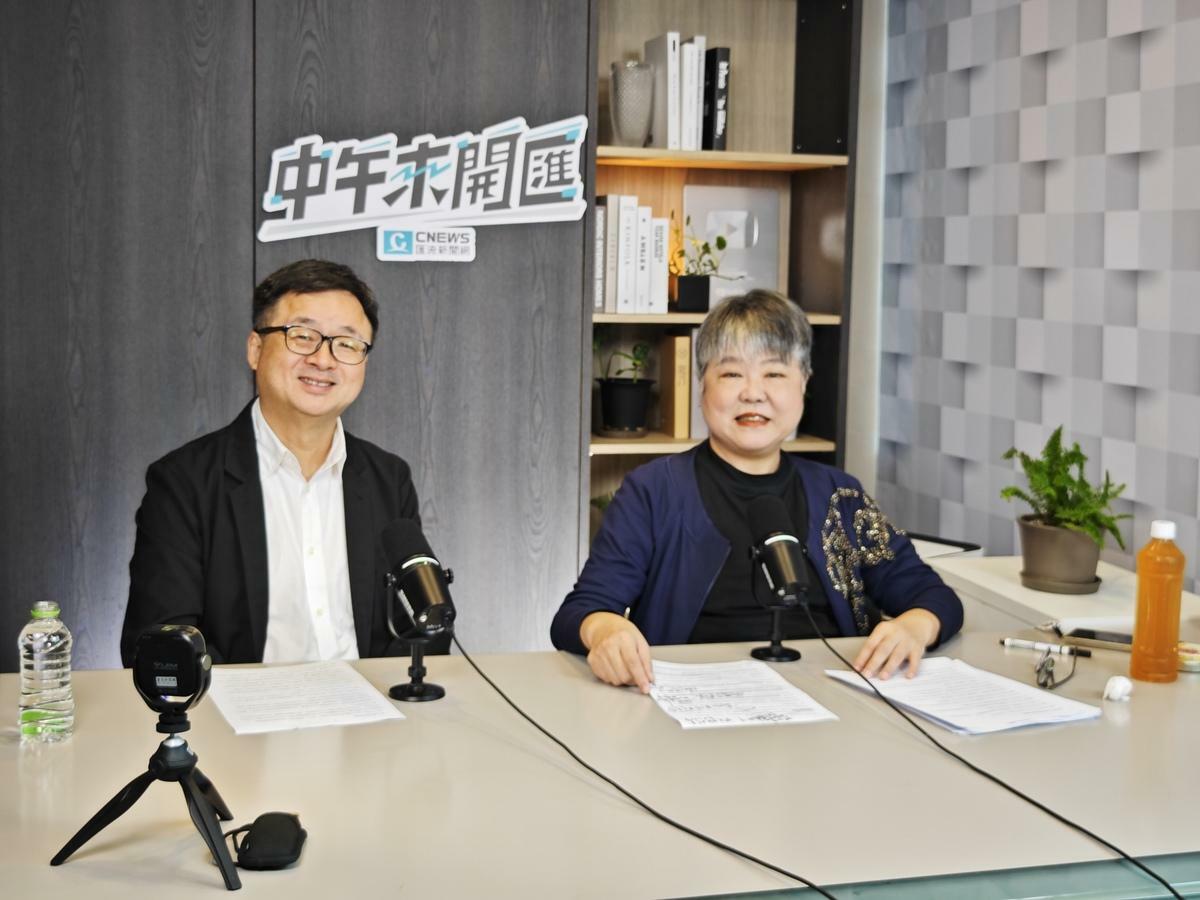 海基會羅文嘉秘書長今（20）日接受匯流新聞網「中午來開匯」節目主持人黃光芹專訪。 圖：海基會提供