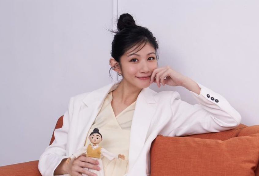 李千娜昨(20)日深夜突透露，因為胸口劇烈疼痛緊急送醫掛急診。 圖：翻攝自李千娜IG