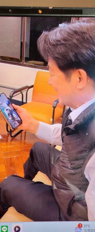總統總統賴清德24日晚和台灣隊成員視鼓勵並恭賀。 圖：總統府提供