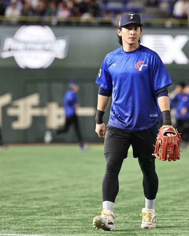 陳傑憲也特別感謝中華職棒聯盟會長蔡其昌，以及所有提供支持的球迷與後勤。 圖：取自CPBL 中華職棒臉書