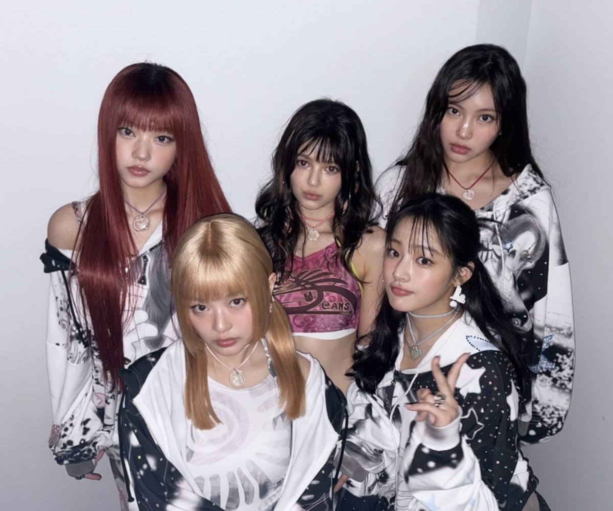 韓國女團NewJeans在13日向所屬公司ADOR發出正式聲明，要求公司在14天內，針對團隊專屬合約的問題進行整改，否則將考慮終止合約。 圖：翻攝自NewJeans IG