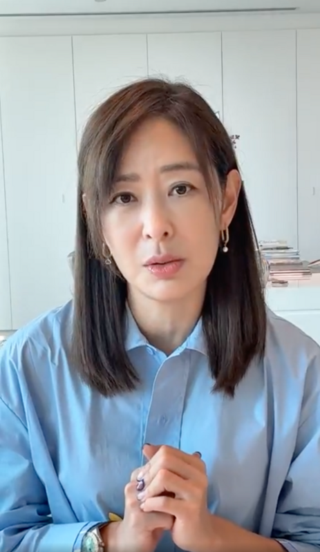 賈永婕今(27)日開直播回應此事，一度情緒失控淚崩「為什麼這樣子說呢？」。 圖：翻攝自賈永婕FB