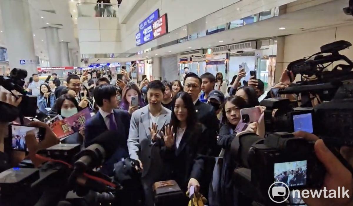 馬英九基金會邀請陸生團來台訪問９天，成員包括奧運桌球金牌馬龍和射擊金牌楊倩等人。 圖：林昀真攝