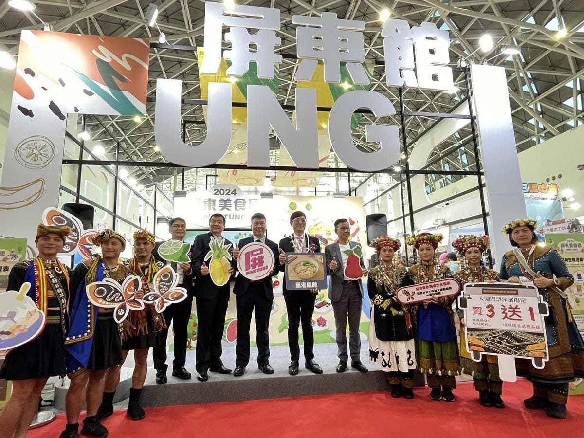 屏東館推廣在地旅遊特色。 圖：高雄市旅行公會提供