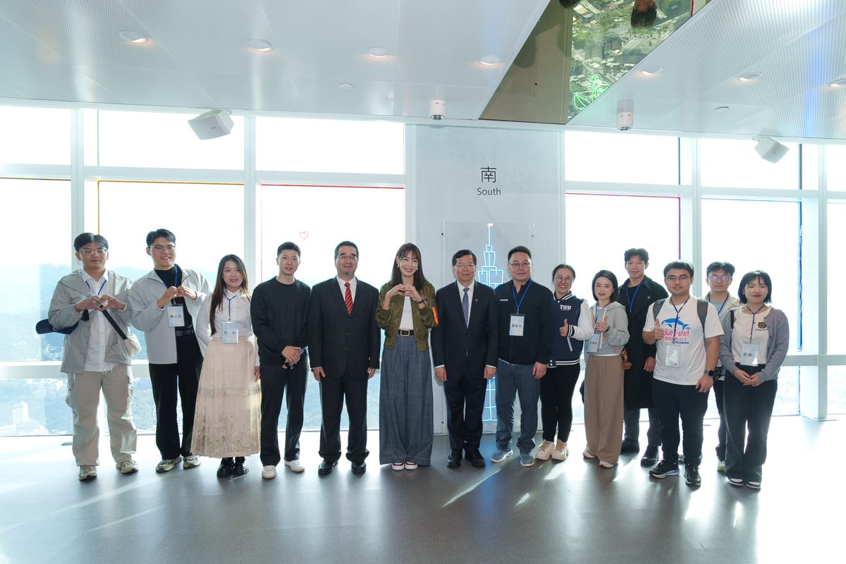 前總統馬英九邀請中國學生團訪台。 圖：馬英九基金會／提供