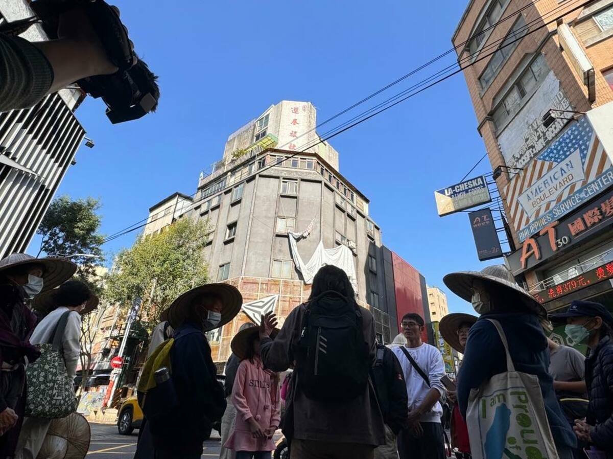 運春旅社過去龍蛇雜處，三教九流都在此聚集，正因如此黨國特務比較不會注意到。當年黨外運動人士也選擇在這裡密謀劃策，籌劃黨外運動。 圖：翻攝魏廷朝人權文教協會FB