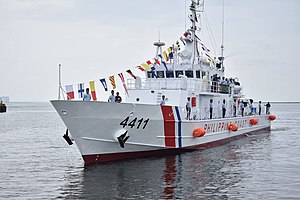 菲律賓海岸警衛隊為保護漁民，向鱟藤礁海域部署了 2 艘巡邏船。圖為巡邏船其中之一的「恩加諾角」號。 圖：翻攝自維基百科