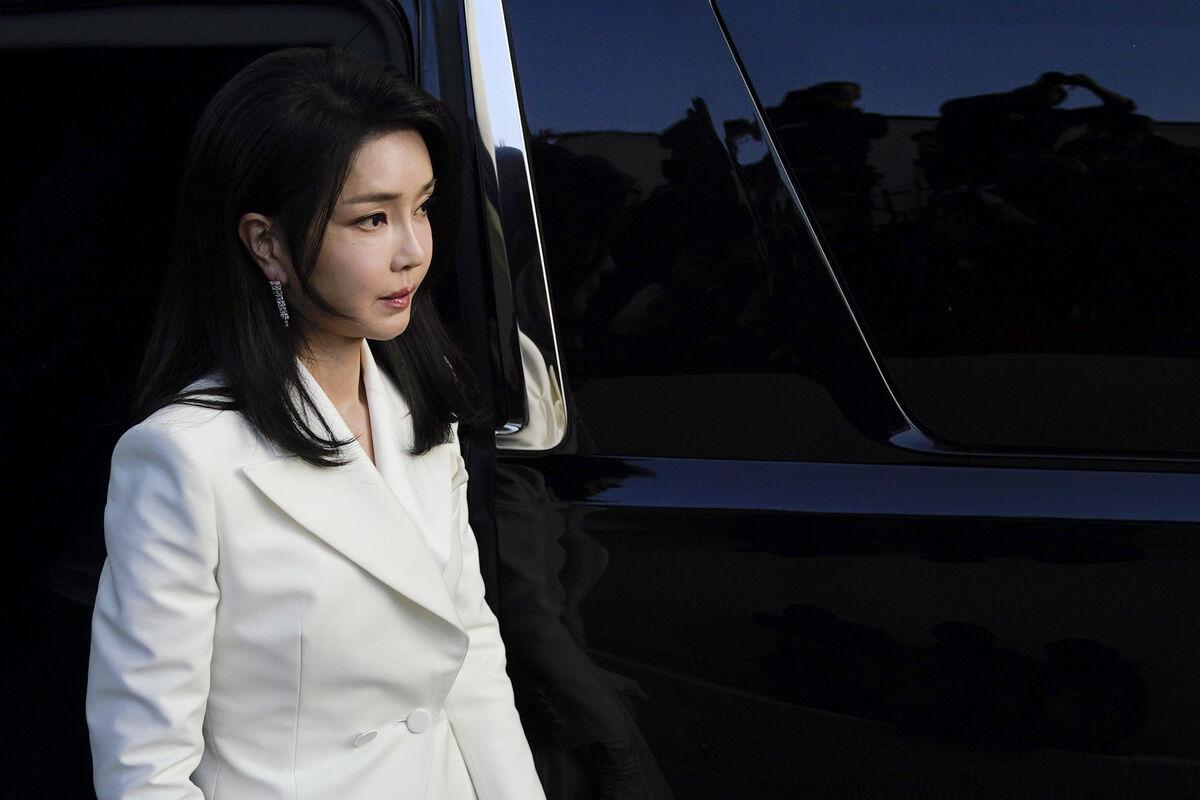 南韓第一夫人金建希涉嫌收受名牌包、炒股、介入選舉。 圖：達志影像/美聯社(資料照)