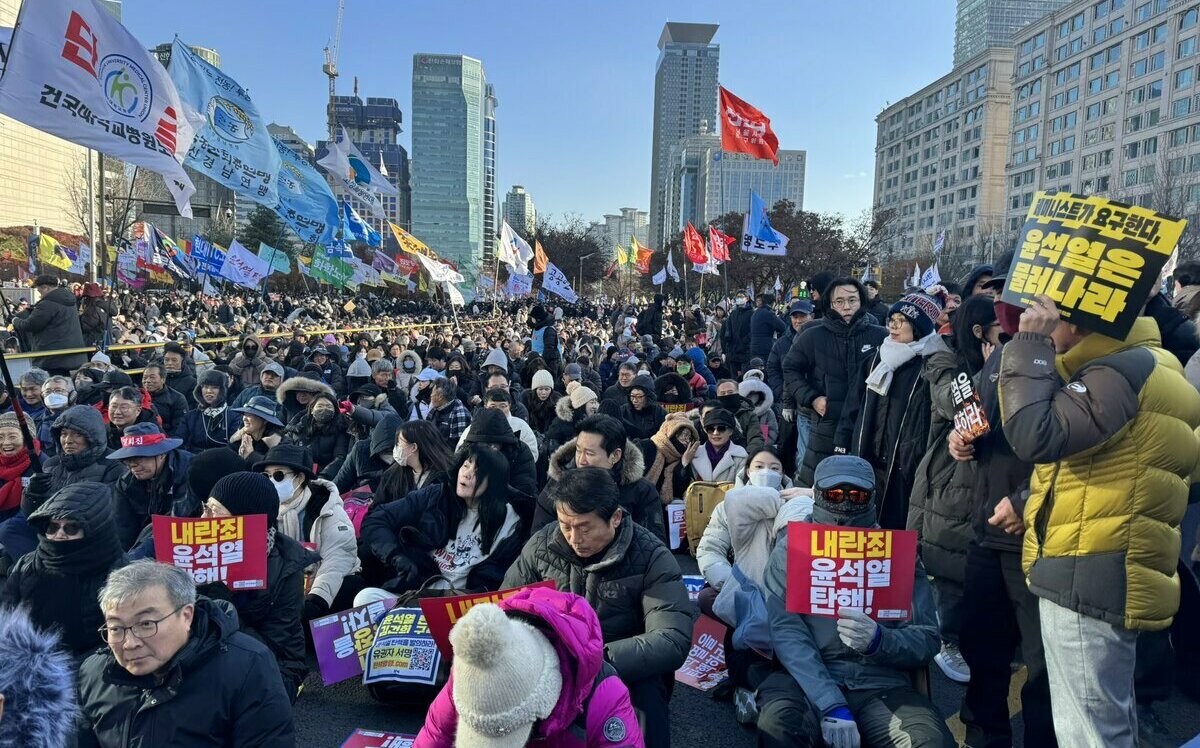 尹錫悅面臨彈劾投票 民眾以「行動」支持 打破地理限制