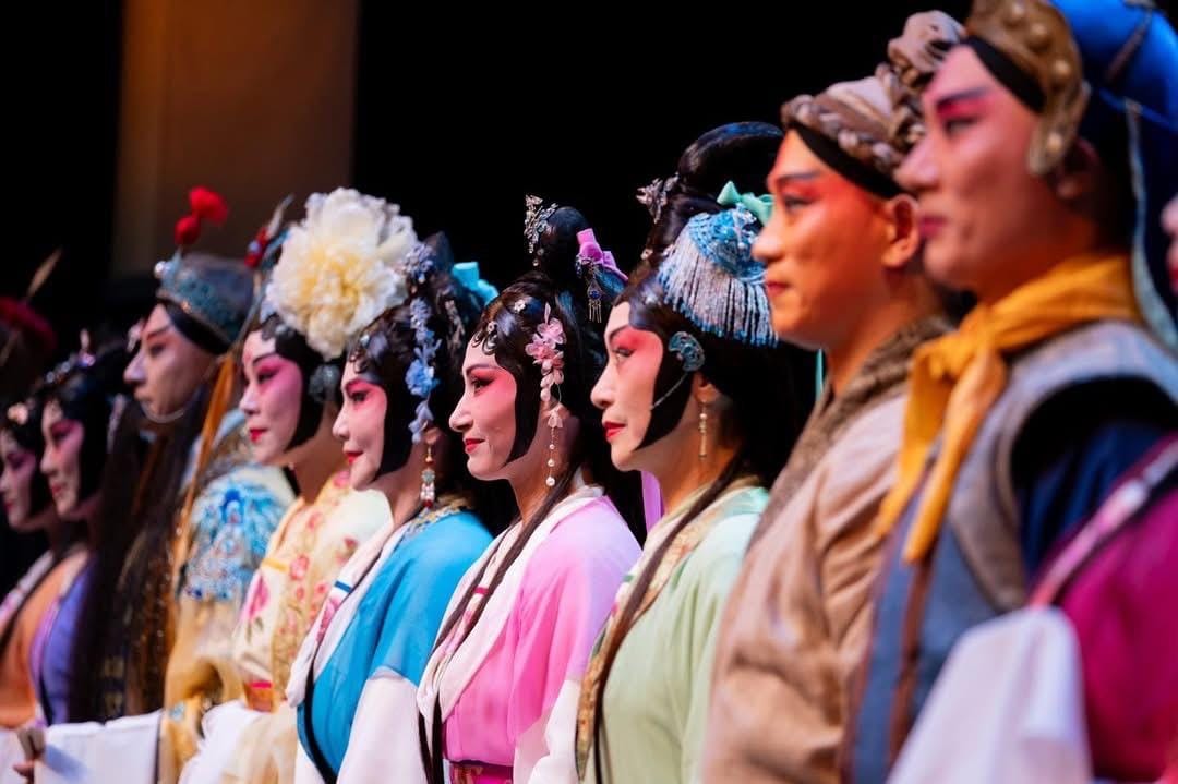 《三個人兒兩盞燈》謝幕。 圖片：國光劇團／提供