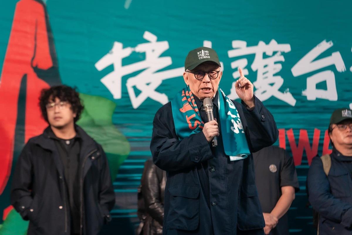 曹興誠表示：「我們要讓世界知道，台灣不是中國的，台灣屬於台灣人。」 圖： 黑熊學院 臉書