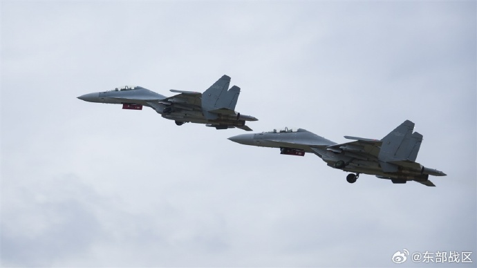 解放軍戰機演練。 圖：翻攝「微博」東部戰區