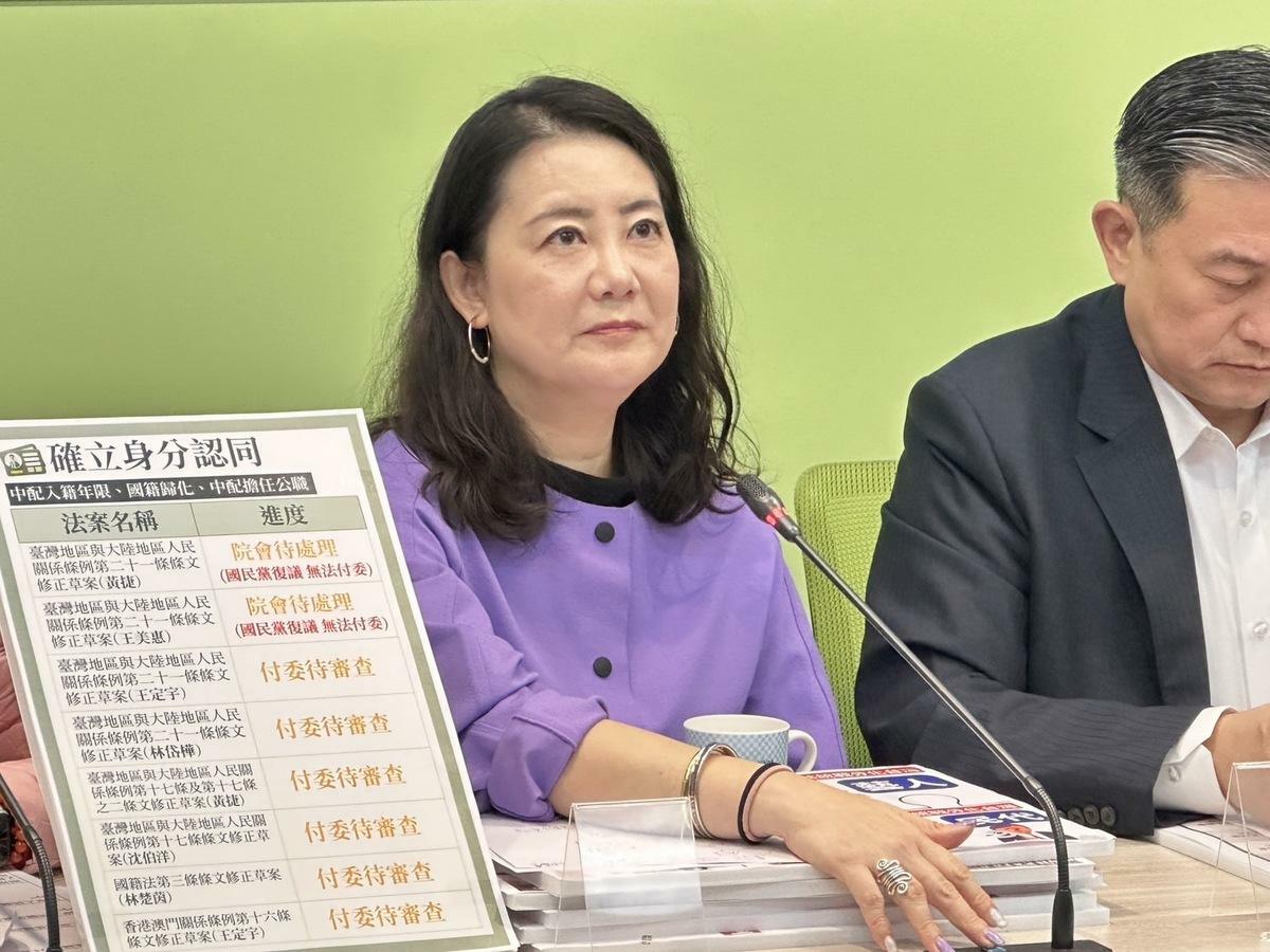 民進黨團幹事長吳思瑤肯定苗博雅問政專業，反批蔣萬安閃躲祖宗戒嚴、遇到中國就軟腳。 圖：金大鈞/攝