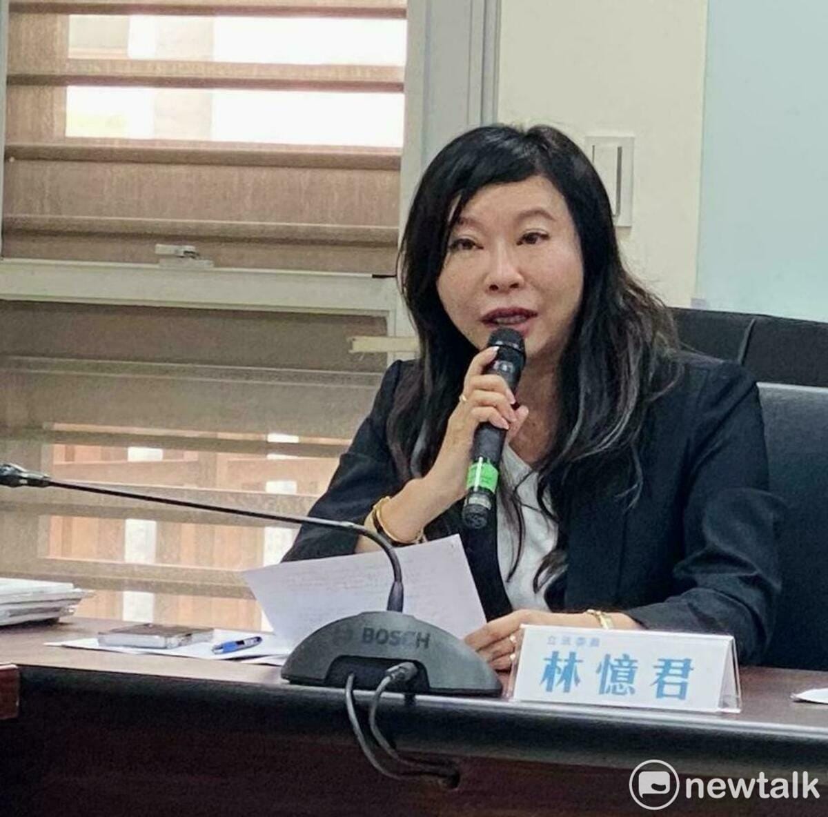 民眾黨立委林憶君認為，川普邀習近平參加就職典禮是「先禮後兵」非常高明的作法。 圖：周煊惠 / 攝（資料照）