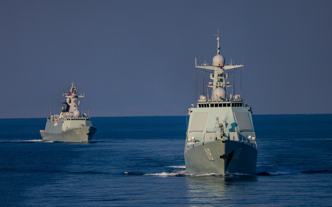 共艦模擬攻擊、海警演練攔截商船！國安官員曝中國演習細節 外媒：規模「明顯大於」軍演