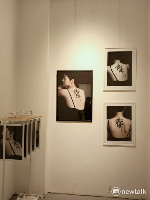 2024明宗書篆主題展特以「她」為主題，力邀台、日、港20位女性藝術家作品盛大聯展，透過書篆藝術展現女性的獨特視角，別具意義，備受各界關注。 圖：黃博郎／攝