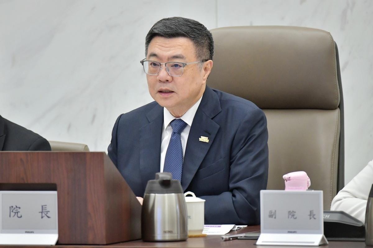 行政院長卓榮泰今（12）天在院會表示，希望公部門妥善處理職場霸凌事件，讓整個官場文化能夠改變，也改善人民對於行政團隊的印象。 圖：行政院提供