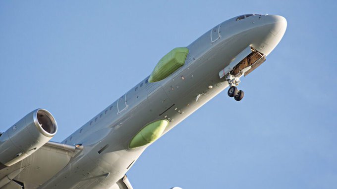 「神劍」試飛的成功標誌著「暴風」戰機計劃邁入關鍵階段，這不僅是英國航空工業的一大進展，也是未來戰爭科技的一項重要突破。 圖: 擷自X帳號@AirProNews
