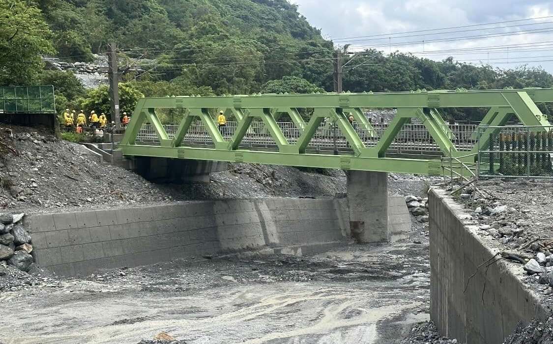 提前完工！台鐵北迴線小清水溪橋搶修完畢 21日起雙向通車