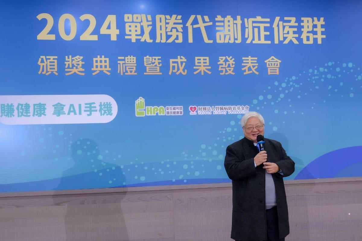 國健署署長吳昭軍表示，國健署將試辦一項針對癌症患者的「醫療性生育保存」的計劃，乳癌患者10萬元凍卵補助，血癌患者凍精費用則全額補助。（圖為吳署長資料照） 圖：國健署 / 提供