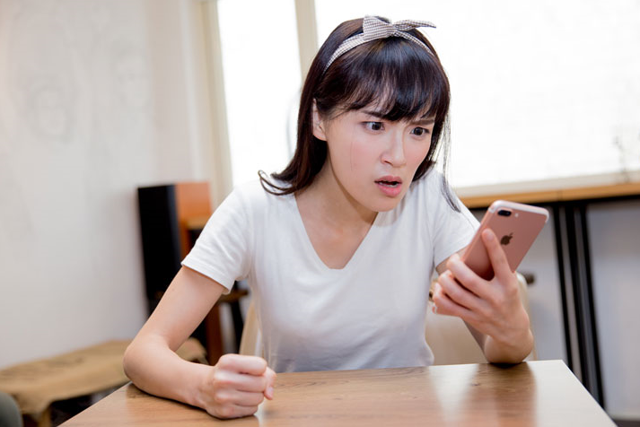 資安軟體營運商發現，最新針對智慧型手機的勒索病毒，但如果親友團不夠龐大，勒索病毒竟然會直接退出。 圖：翻攝趨勢科技部落格