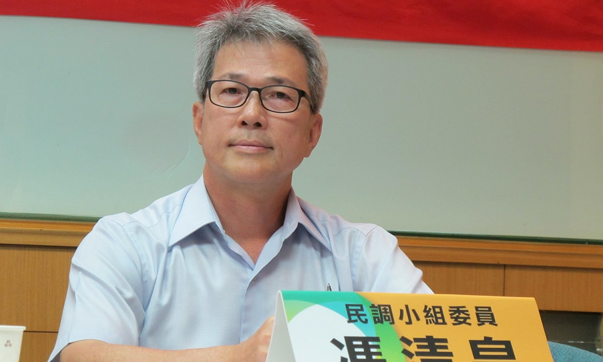 有過半民眾不滿國中小教學品質，前台北市教育局副局長馮清皇6日表示這是值得省思的。 圖：林朝億/攝