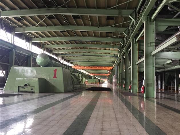 中火一號機破管停機，已緊急修復。圖為中火汽機廠房。 圖：翻攝台電官網