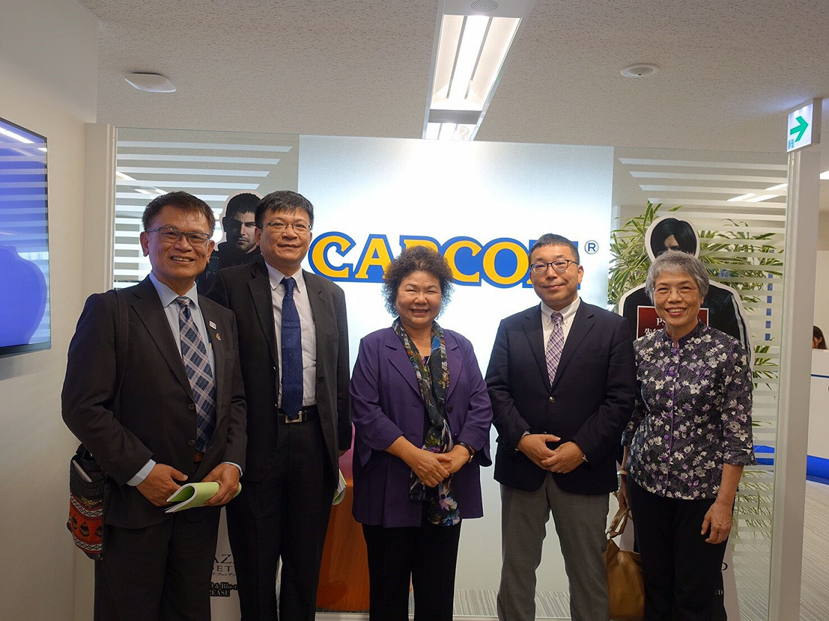 市府團隊拜會日本遊戲大廠Capcom株式會社（左起研考會劉進興主委、經發局曾文生局長、陳菊市長、今泉 元秀常務執行役員、何美玥市政顧問）。  圖 : 高雄市政府/提供